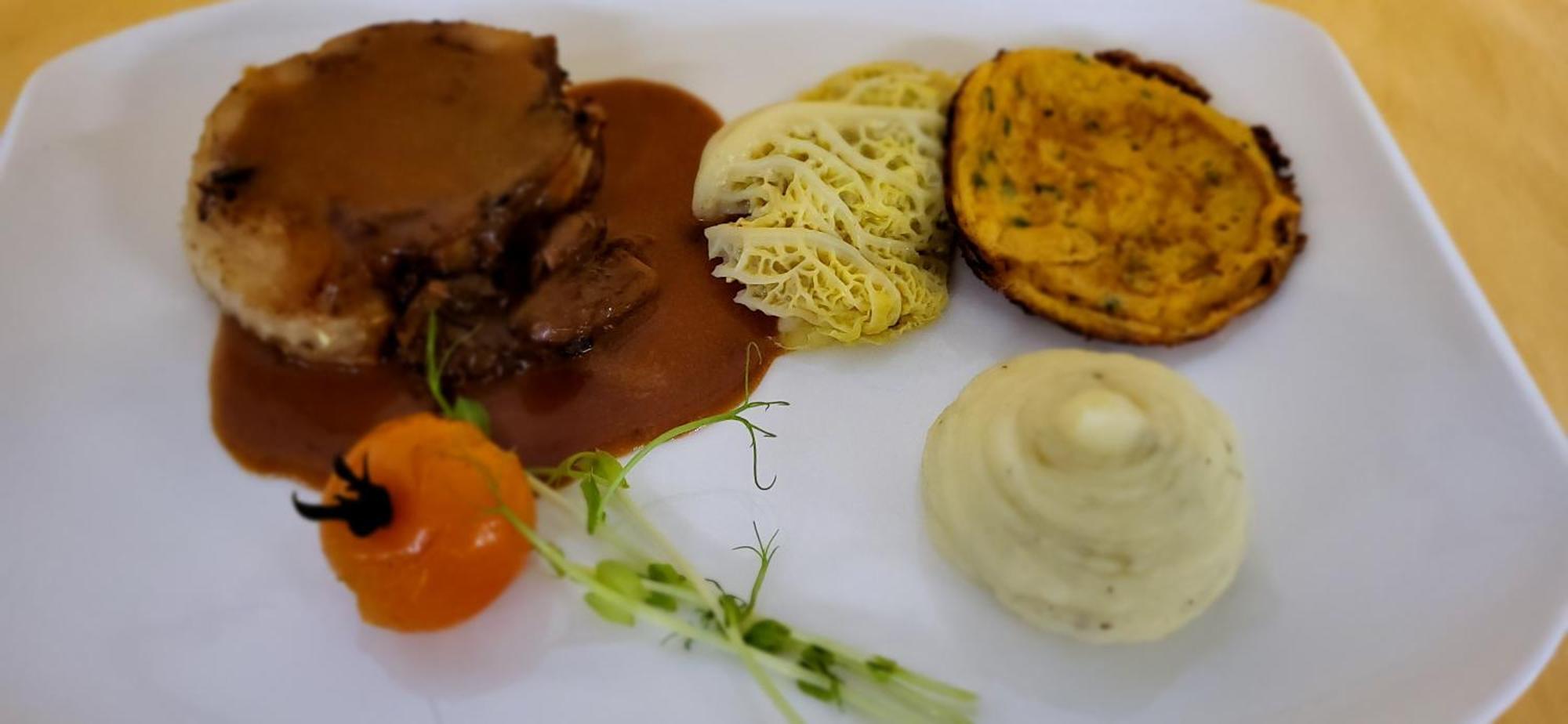 Logis Hotel Restaurant & Spa Les Remparts سيلارز المظهر الخارجي الصورة