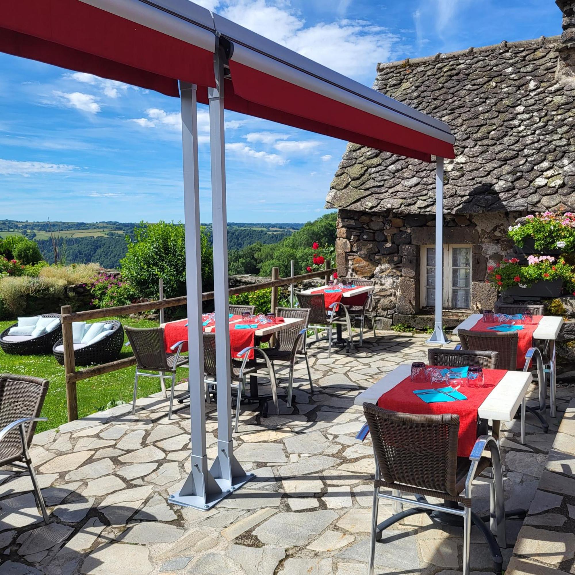 Logis Hotel Restaurant & Spa Les Remparts سيلارز المظهر الخارجي الصورة