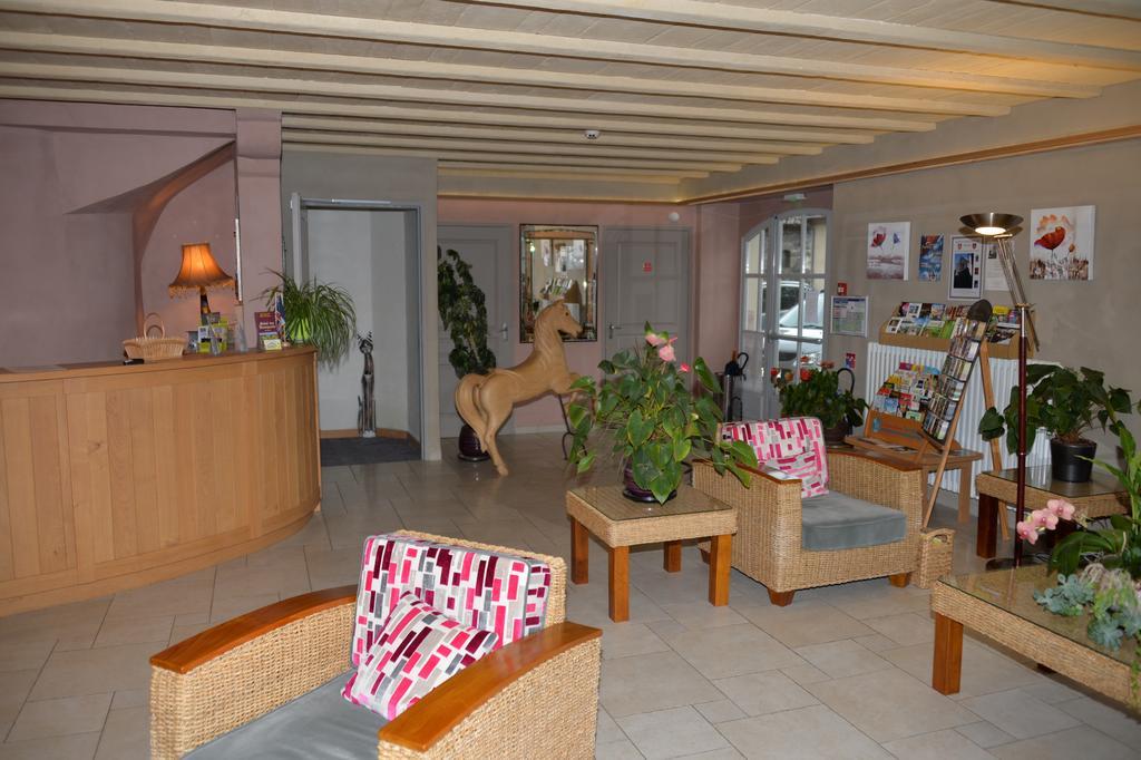 Logis Hotel Restaurant & Spa Les Remparts سيلارز المظهر الخارجي الصورة